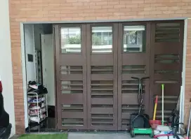 Pintu Garasi Full Besi merk brand Wina
