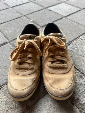 Sepatu Geox Respira