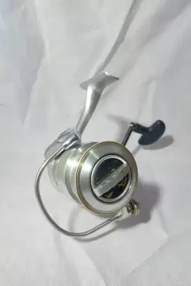 REEL DAIWA FREAM KIX 2506