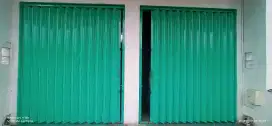 pintu harmonika