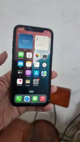 iPhone XR 128gb wifi aja joss