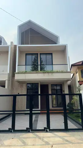 Rumah baru siap huni di komplek Jatibening Bekasi
