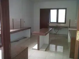 Tanah Bonus rumah 1598 m2 SHM Kemang, Jakarta Selatan