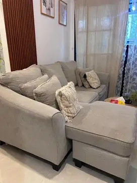 Sofa Informa Bekas