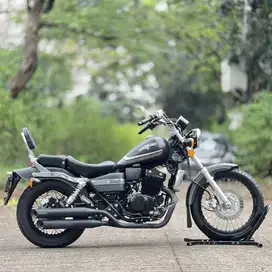BENELLI PE 250 EFI HITAM 2020 KM 2K PAJAK PANJANG MULUS
