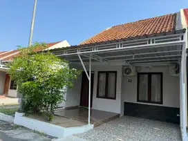 Disewakan Rumah Furnished Cluster Elite Dekat Kampus UMS