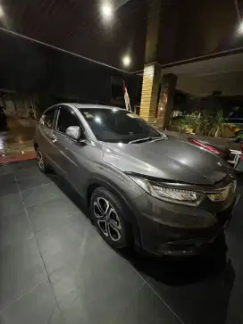 Honda HRV E PLUS CVT AUTO . Honda Hr-v E plus auto cvt
