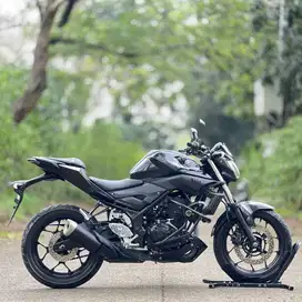 YAMAHA MT25 OLD HITAM 2017 KM 4K PAJAK PANJANG LIKE NEW