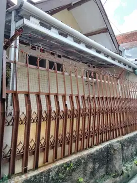 Rumah Pusat Kota Sayap Cibadak Akses Motor
