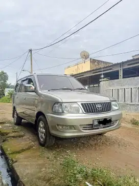 Kijang kapsul LGX 1.8 bensin