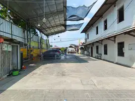 Disewakan Gudang di Pinggir Jalan Raya Pekayon Bekasi Selatan