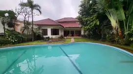FOR RENT Compound HOUSE KEMANG