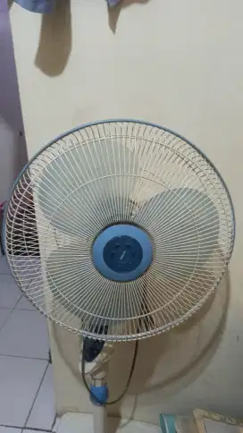 Kipas angin miyako 3in1