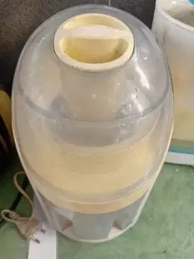 Mesin juicer miyako