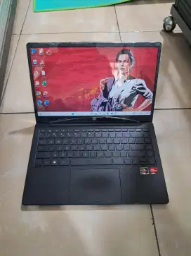 HP 14, ryzen 3 7320U, 8GB DDR5, Nvme 512GB