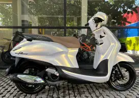 Yamaha filano 2023 km 1300 perak