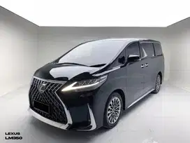 LEXUS LM350 7 SEATER 2020 – BLACK ON BLACK