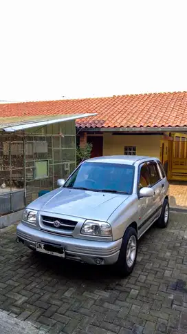 Suzuki Escudo 2006 Bensin