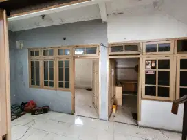 Dijual Rumah usaha menganti gogor