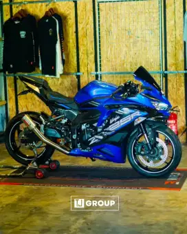 JUAL!! Kawasaki ZX25R 2021
