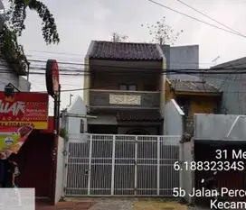 Ruko murah dan strategis di Jakarta pusat