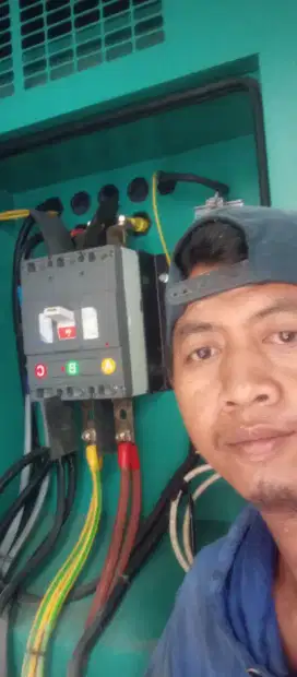 Mencari pekerjaan penglaman, driver, teknisi, sipil, sanblas kaca dll.