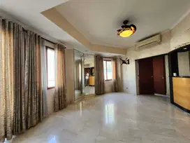 Jual Cepat Apartemen Royal Mediterania 2+1Bed Semi Furnish 86m2