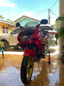 Ninja RR 2010 Merah