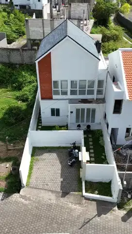 Semi Villa di Bali , ada Kolam Renang nya , dekat ke GWK