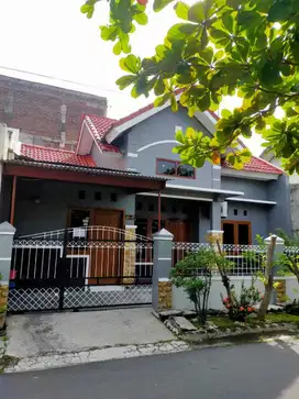 Disewakan Rumah di Perumahan Fajar Indah Solo dan lainnya