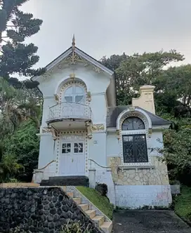 BUTUH CEPAT JUAL  Rumah 3 Lantai   Perum Tirta Nirwana Raya Bogor Sela
