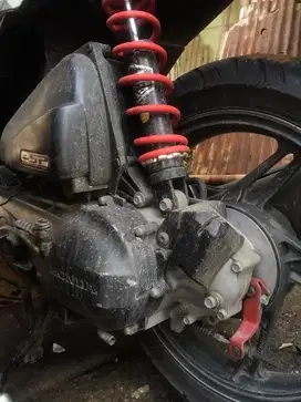 Jasa service motor yamaha honda