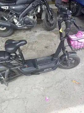 Sepeda listrik Jarviz murah