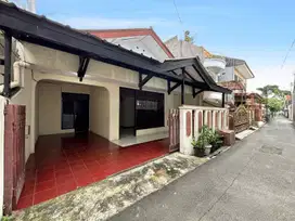 Dijual Rumah Siap Huni Hanya Hitung Tanah di Tebet Timur