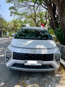 Hyundai Stargazer 2023 Bensin Istimewa Like New Full Original
