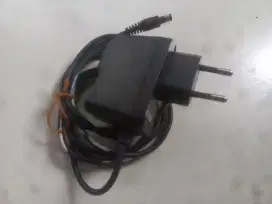 Adaptor 12Volt Multi Guna