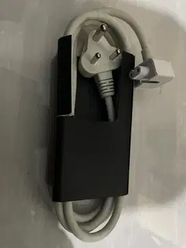 Kabel Konektor Daya Macbook