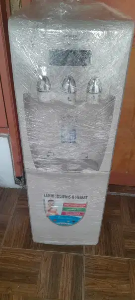 Dispenser sanken galon atas