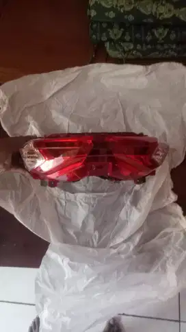 Lampu belakang N-Max 2022