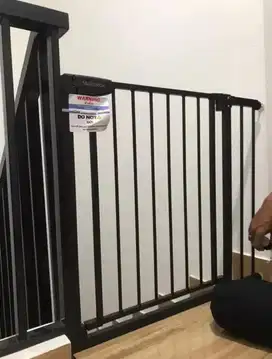 Pagar Pembatas Bayi / Pagar Pengaman Balita