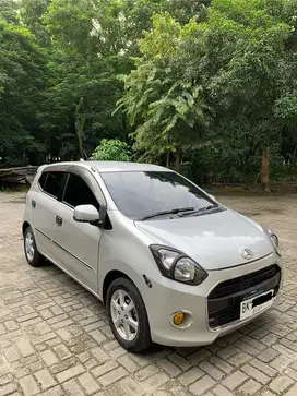 Daihatsu AYLA 1.0 X Manual