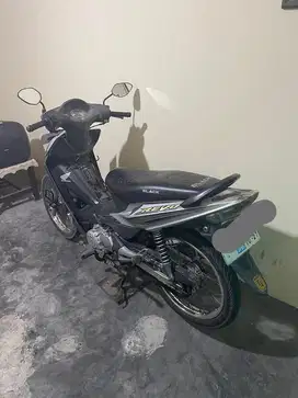 Motor Revo 2007 second