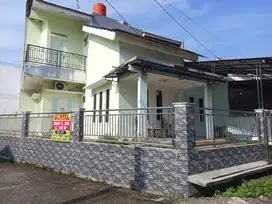 DIJUAL RUMAH 2 LANTAI Luas 80m2 di Perumahan Green Side KARAWANG