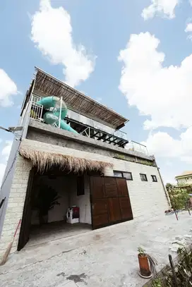 (K95) RUMAH MEWAH KUALITAS BAGUS DI KEROBOKAN