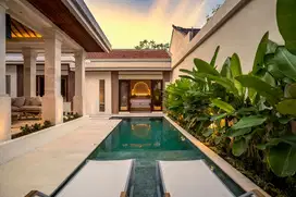 Villa Mewah Brand New Tropical Kerobokan Bali