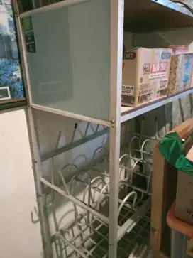 RAK PIRING GELAS SILAKAN NEGO