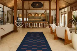 4+2BR Grand Tropical Villa in Buduk, Canggu