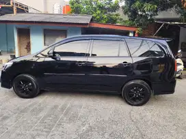 Toyota Kijang Innova 2011 Diesel