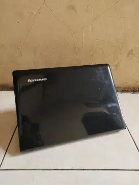 Lenovo ideapad 300 ram 4/500 gb