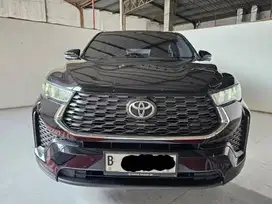 Toyota Inova Zenix G At [Matic] 2023 Hitam Km 23 Ribuan Terawat